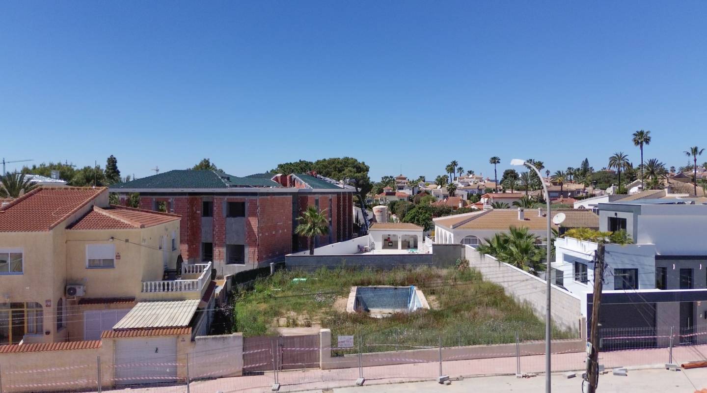 videresalg - Design og bygge - Ciudad Quesada