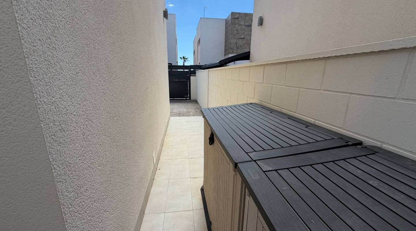 Venta - Chalet - Ciudad Quesada