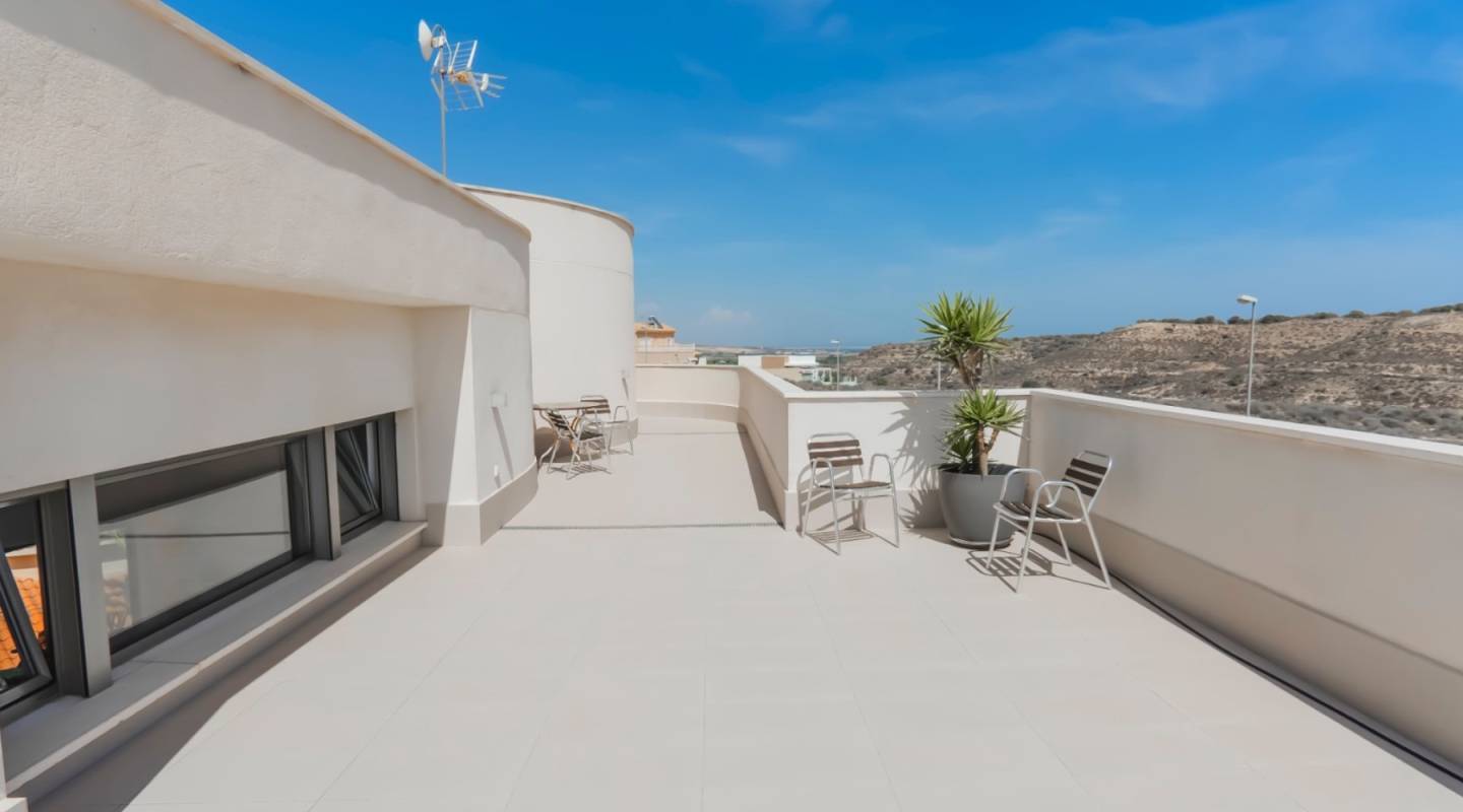 Resale - Villa  - Ciudad Quesada