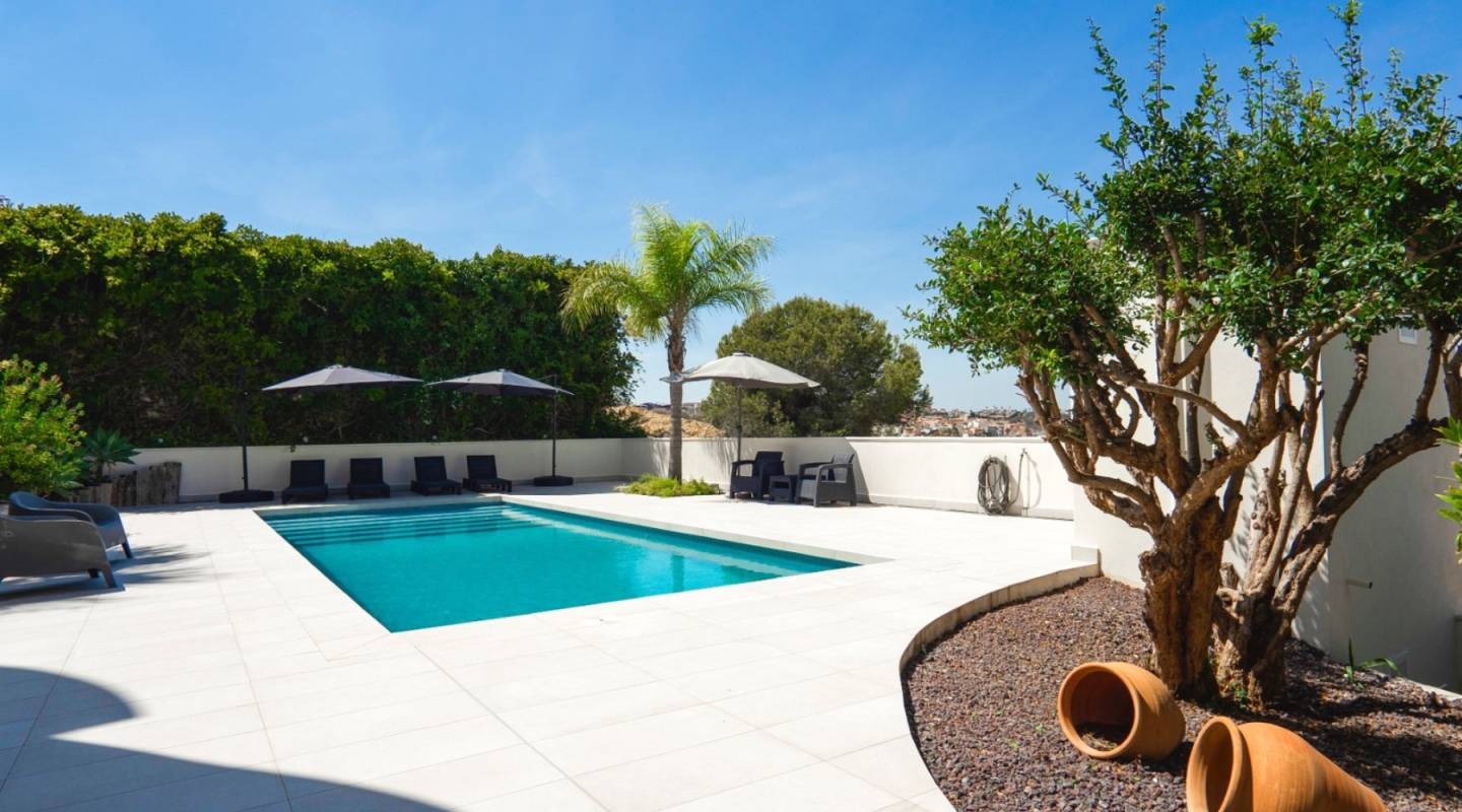 Resale - Villa  - Ciudad Quesada
