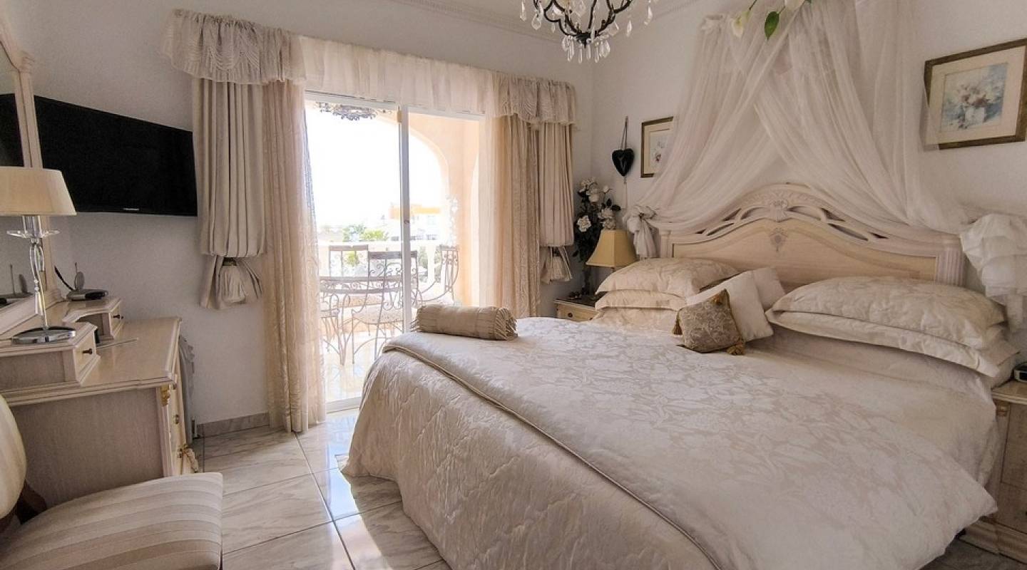 Återförsäljning - Villa - Ciudad Quesada