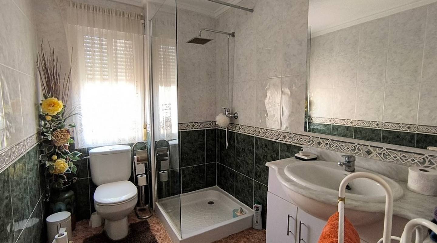 Återförsäljning - Villa - Ciudad Quesada