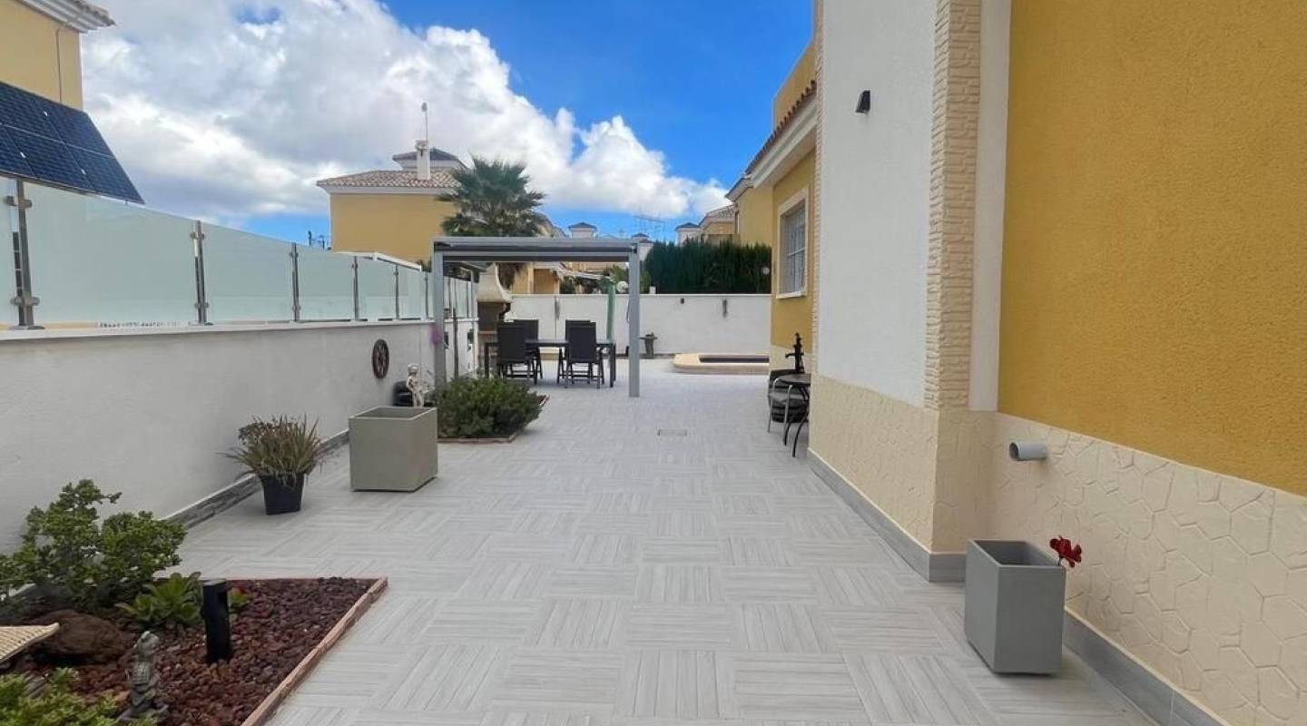 videresalg - Villa - Lo Crispin