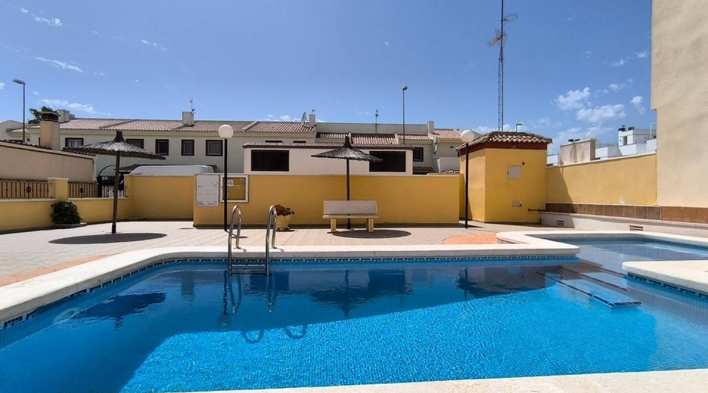 перепродажа - Semi Detached - Ciudad Quesada