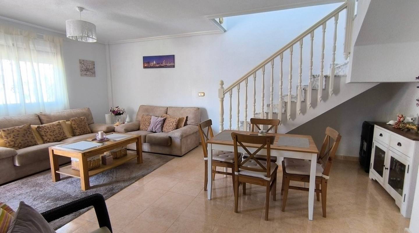 перепродажа - Semi Detached - Ciudad Quesada