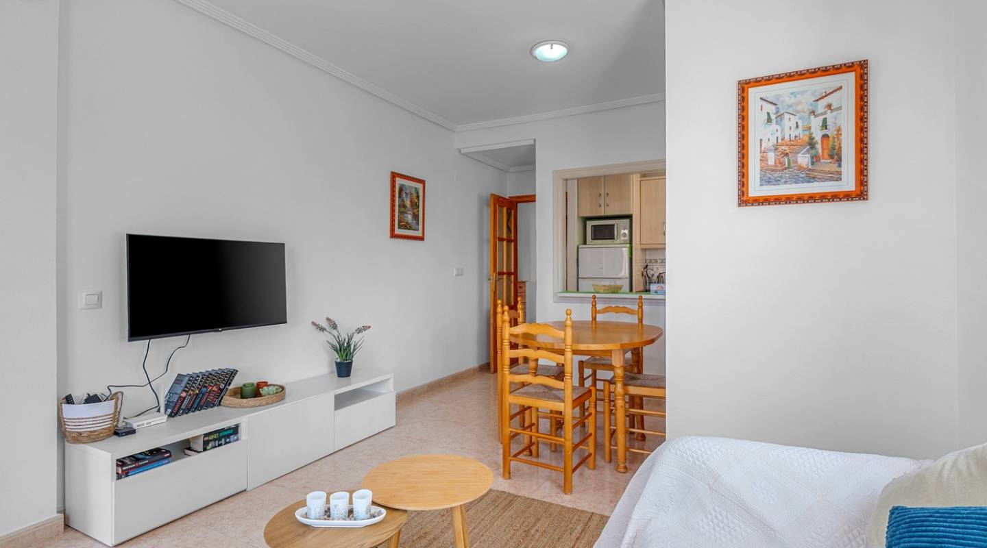 Resale - Apartment - Torrevieja - La Mata