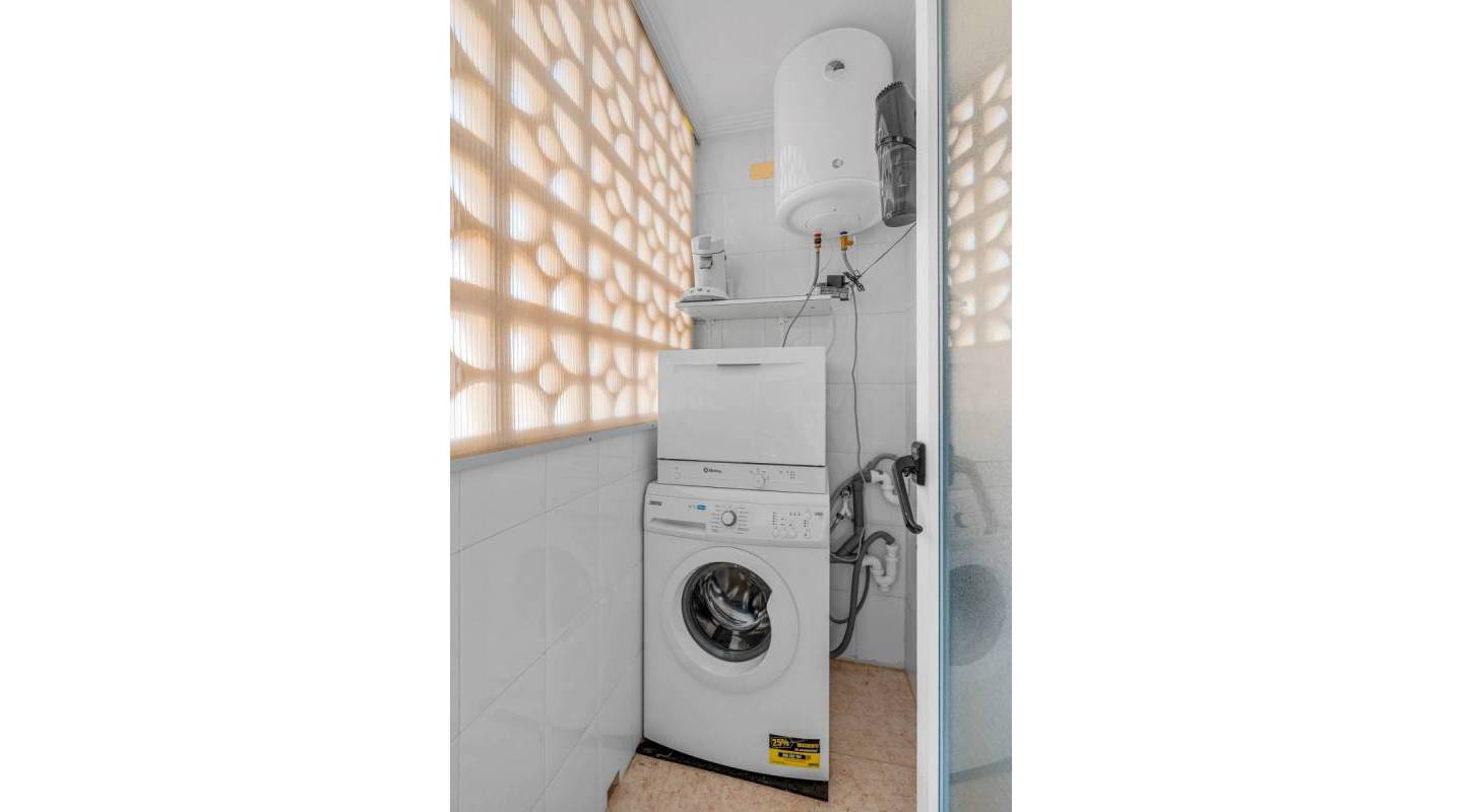 Resale - Apartment - Torrevieja - La Mata