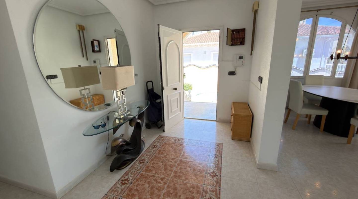 Revente - Villa - Ciudad Quesada