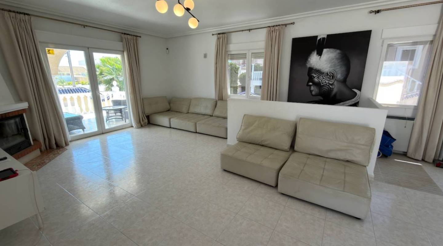 Revente - Villa - Ciudad Quesada