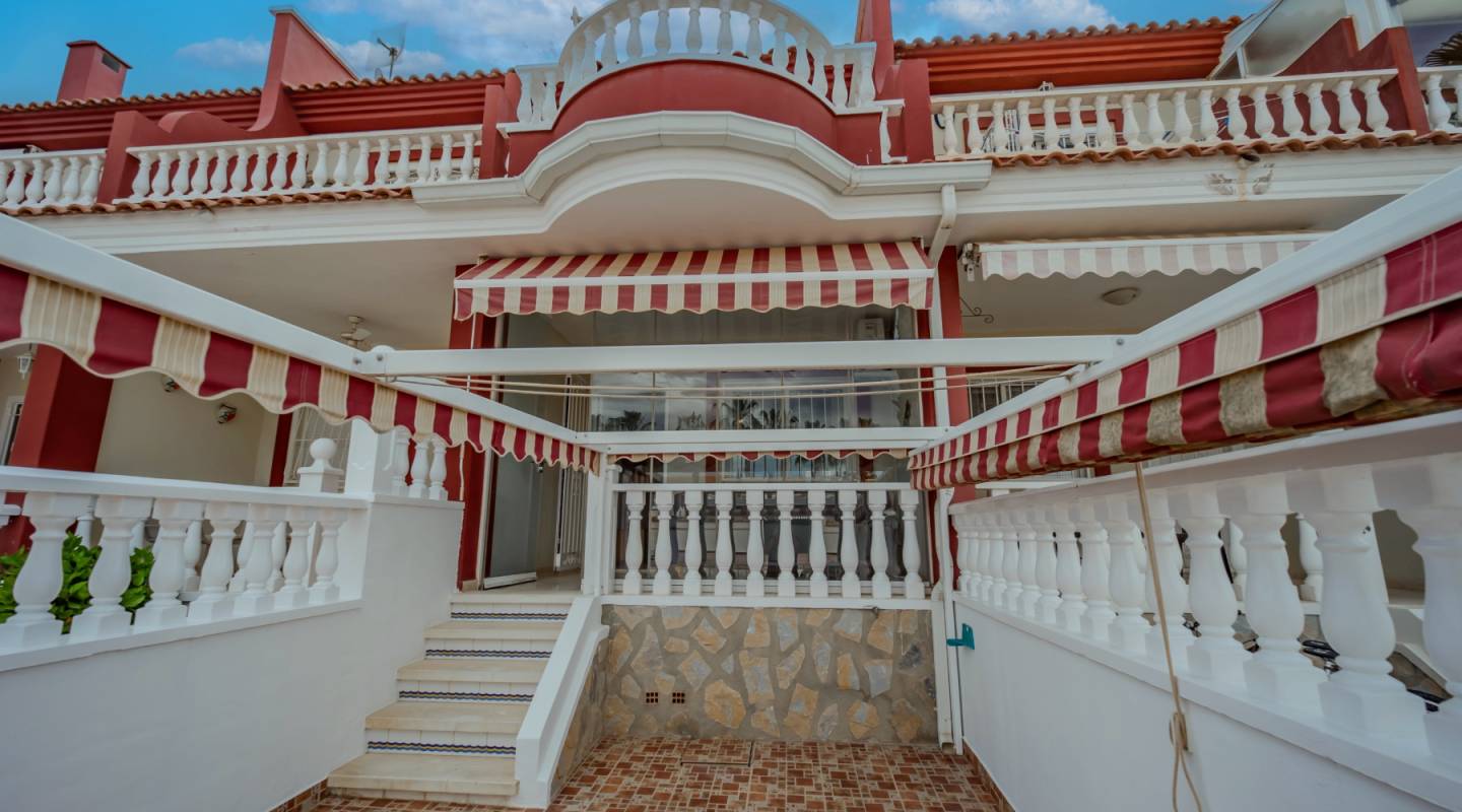 Resale - Townhouse - Ciudad Quesada