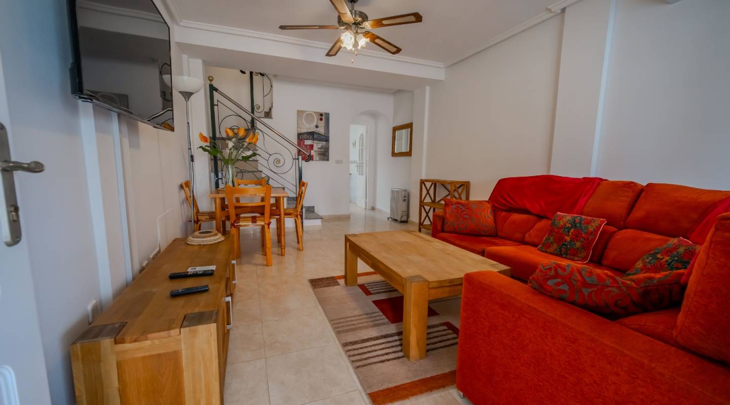 Resale - Townhouse - Ciudad Quesada