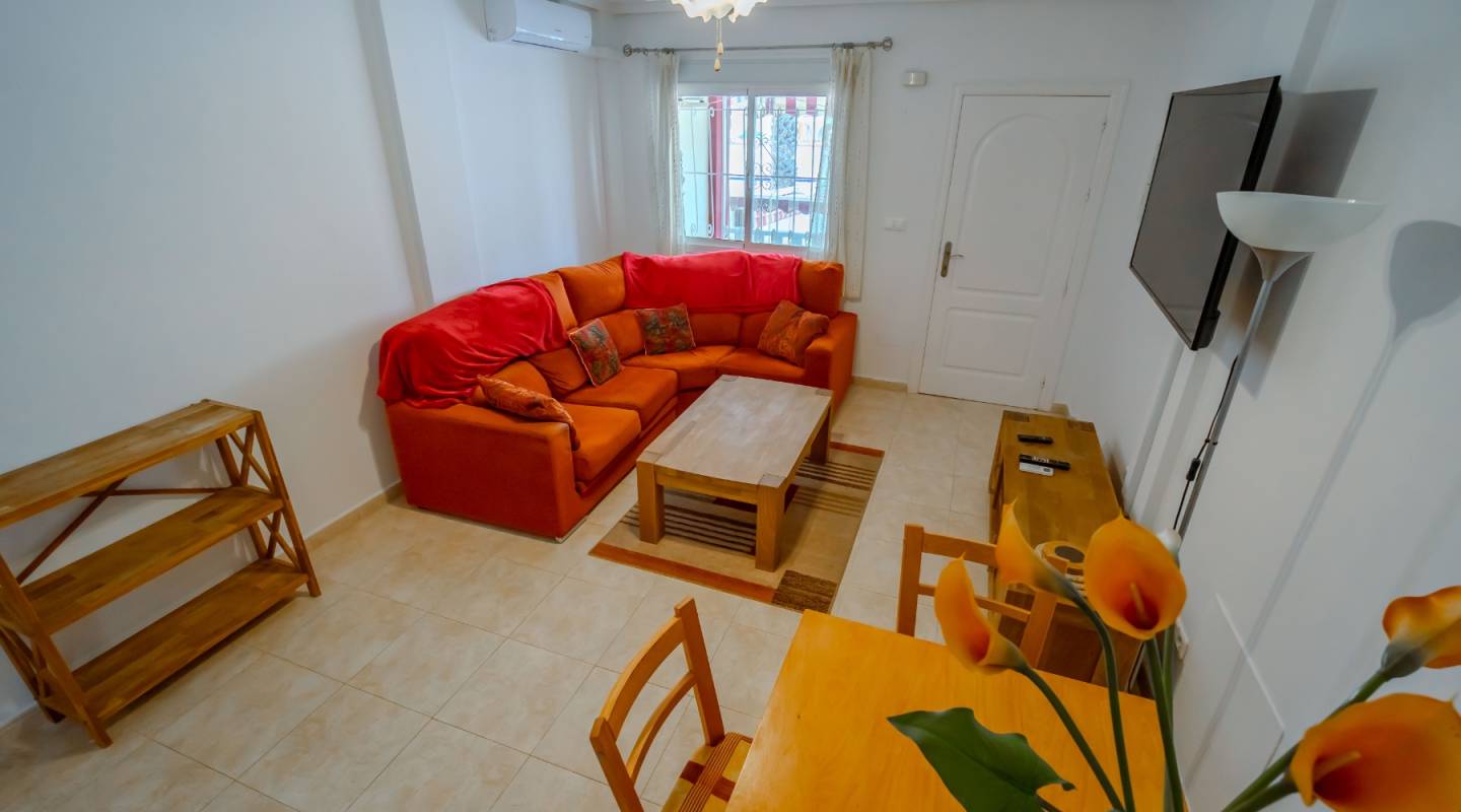 Resale - Townhouse - Ciudad Quesada