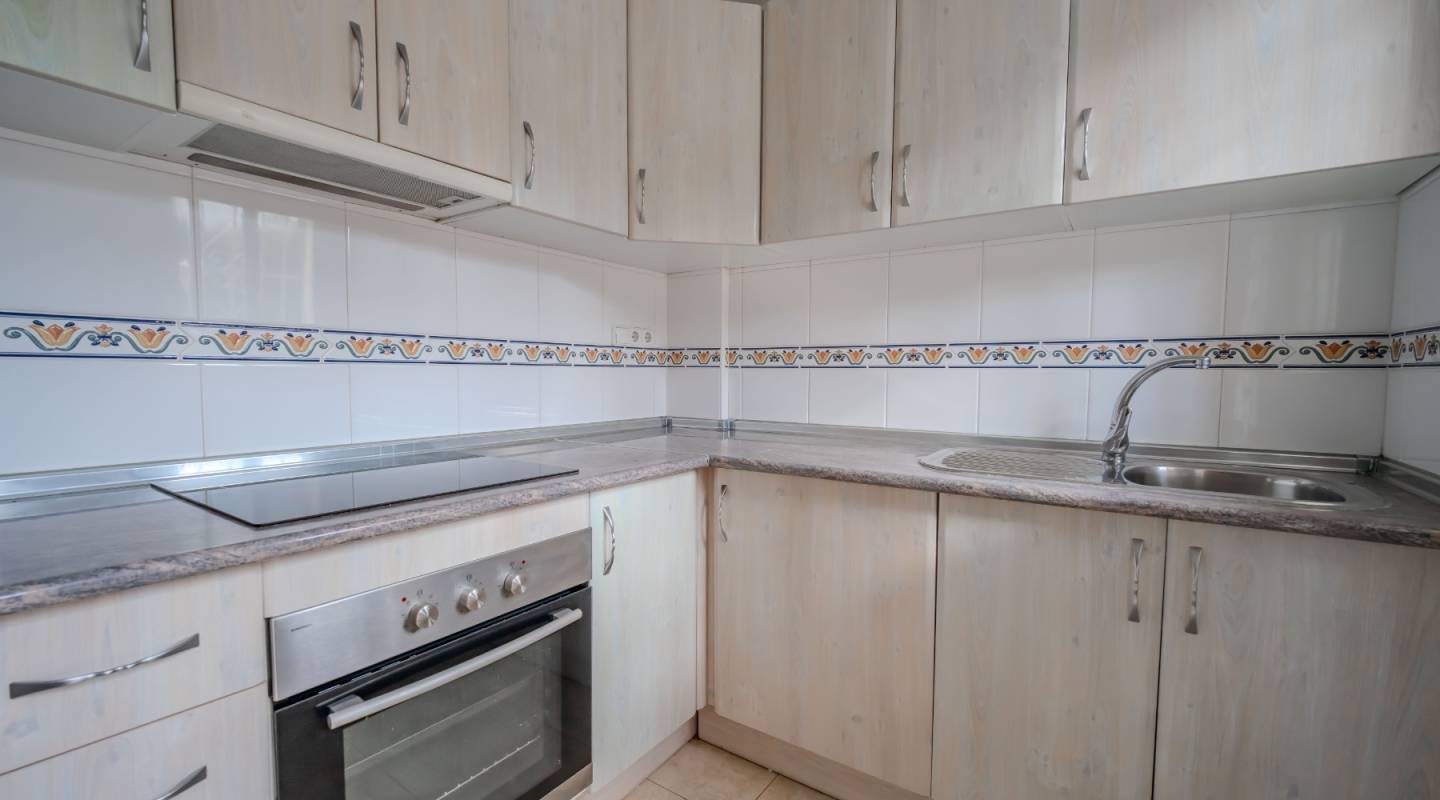 Resale - Townhouse - Ciudad Quesada