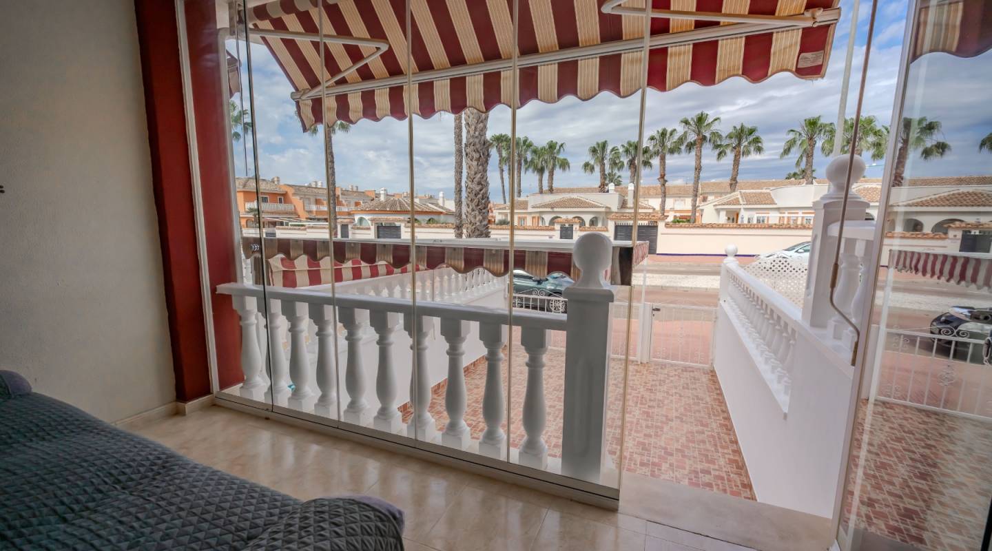 Resale - Townhouse - Ciudad Quesada