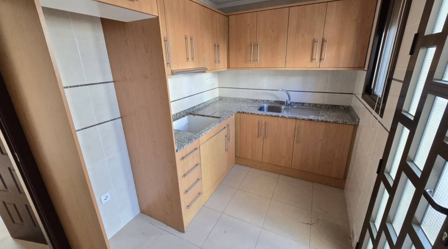 Resale - Townhouse - Ciudad Quesada