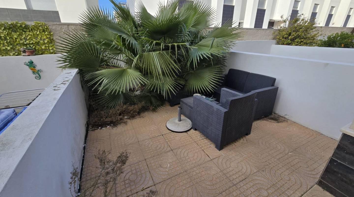 Resale - Townhouse - Ciudad Quesada