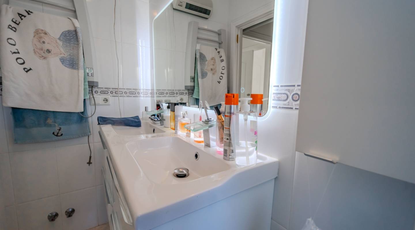 перепродажа - Semi Detached - Ciudad Quesada