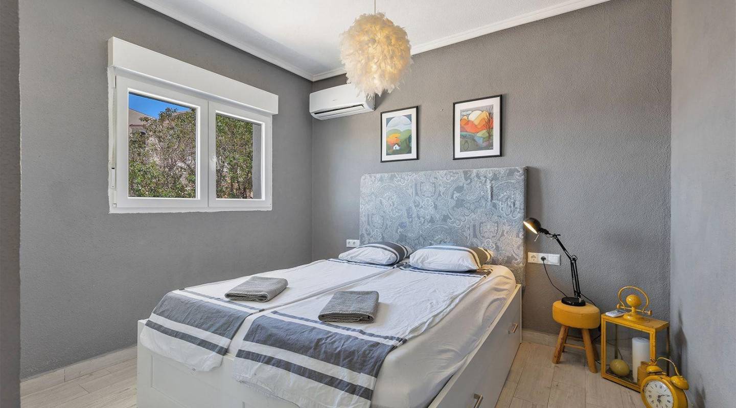 Återförsäljning - Villa - Ciudad Quesada