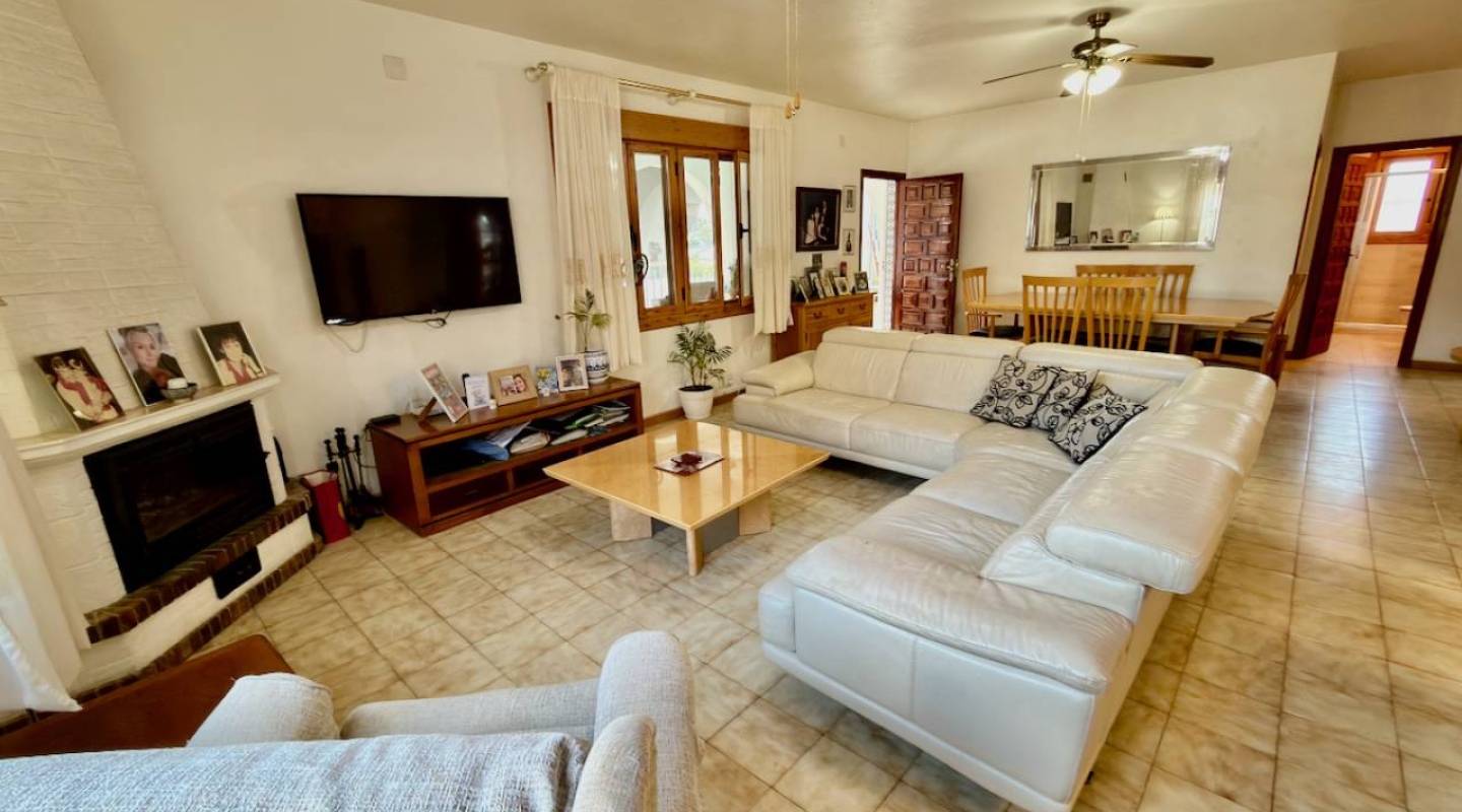 Resale - Villa  - Ciudad Quesada