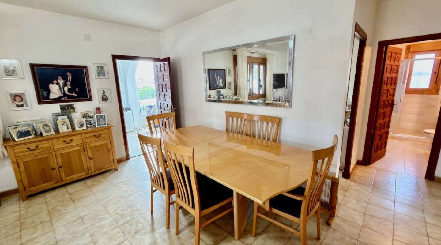 Resale - Villa  - Ciudad Quesada