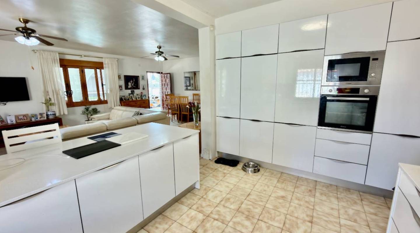 Resale - Villa  - Ciudad Quesada