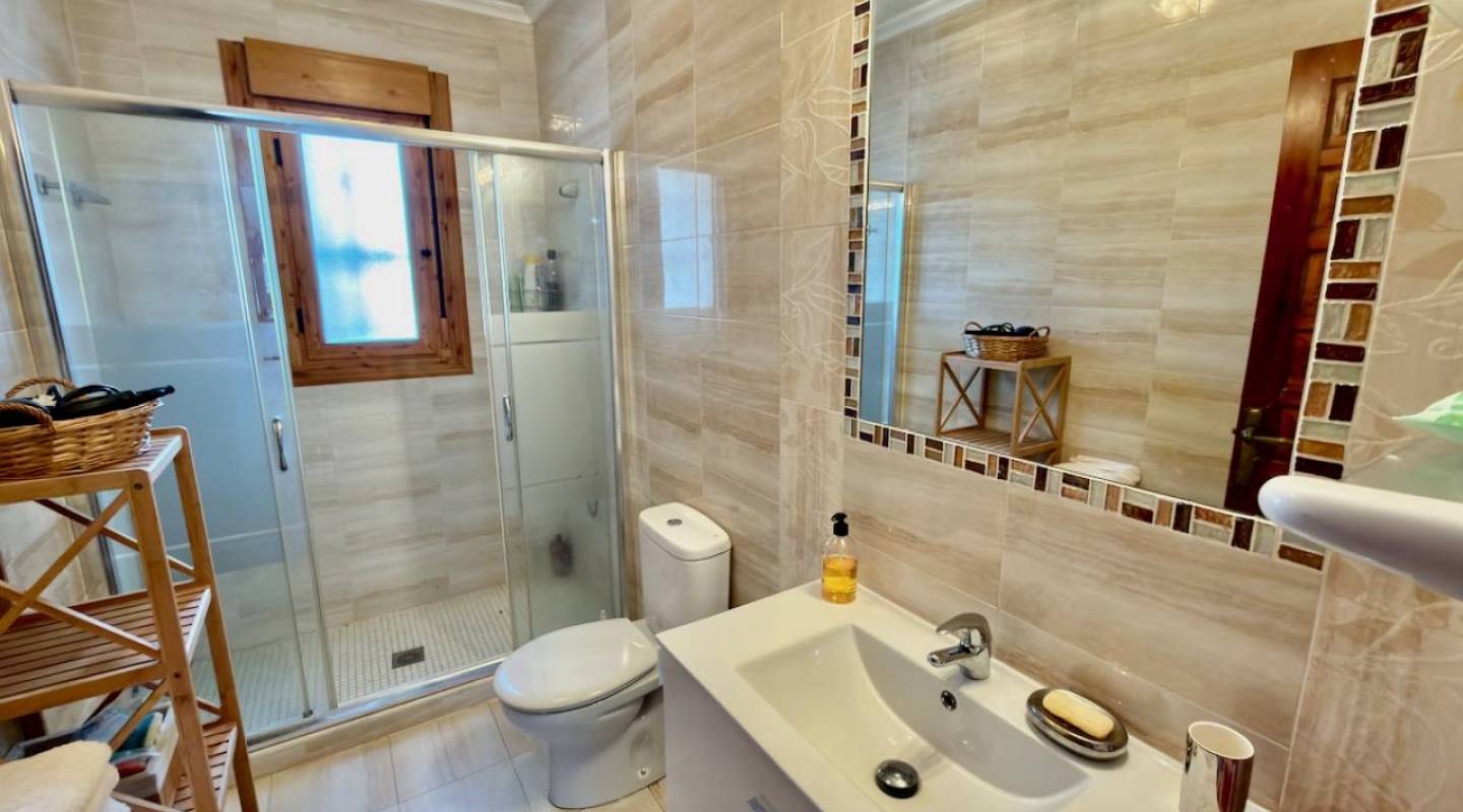 Resale - Villa  - Ciudad Quesada