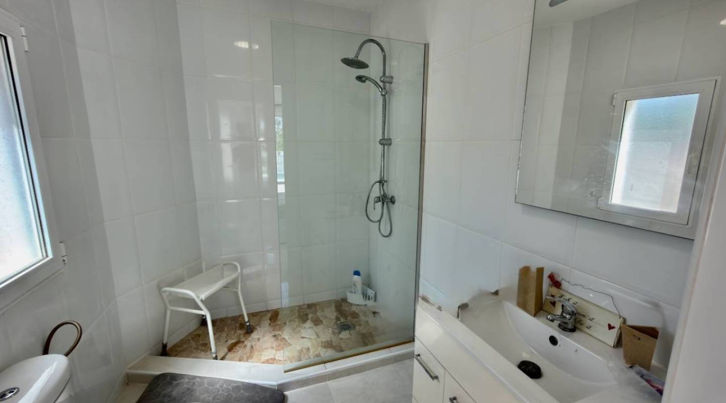 Resale - Villa  - Ciudad Quesada