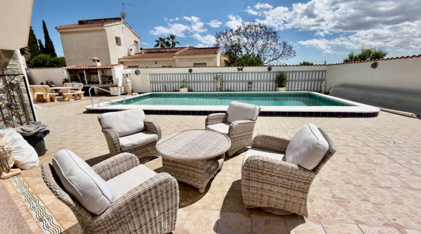 Resale - Villa  - Ciudad Quesada