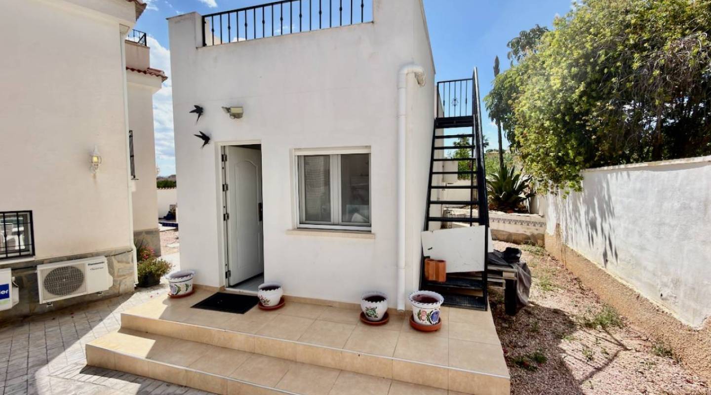 Resale - Villa  - Ciudad Quesada