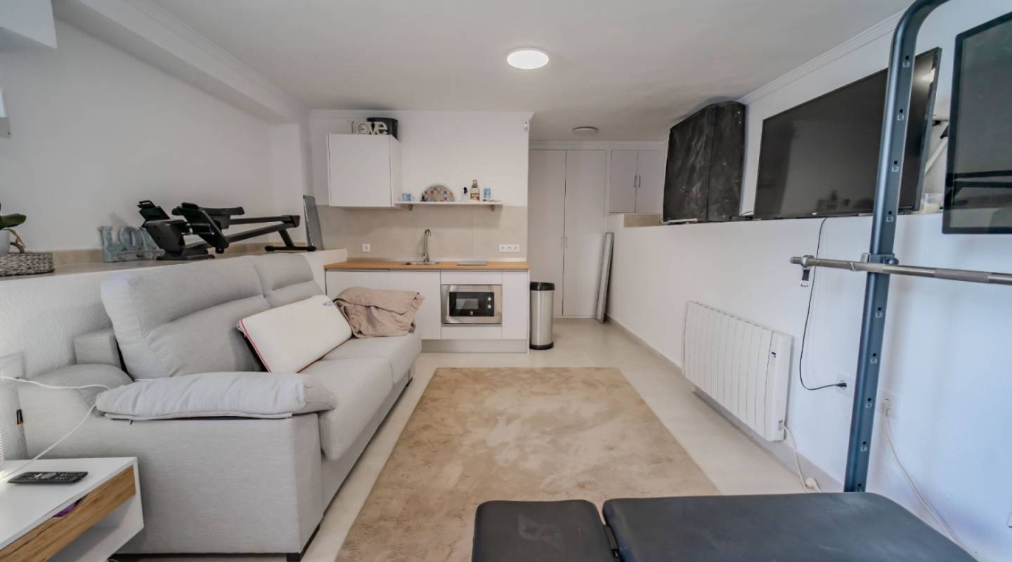 Resale - Villa  - Ciudad Quesada