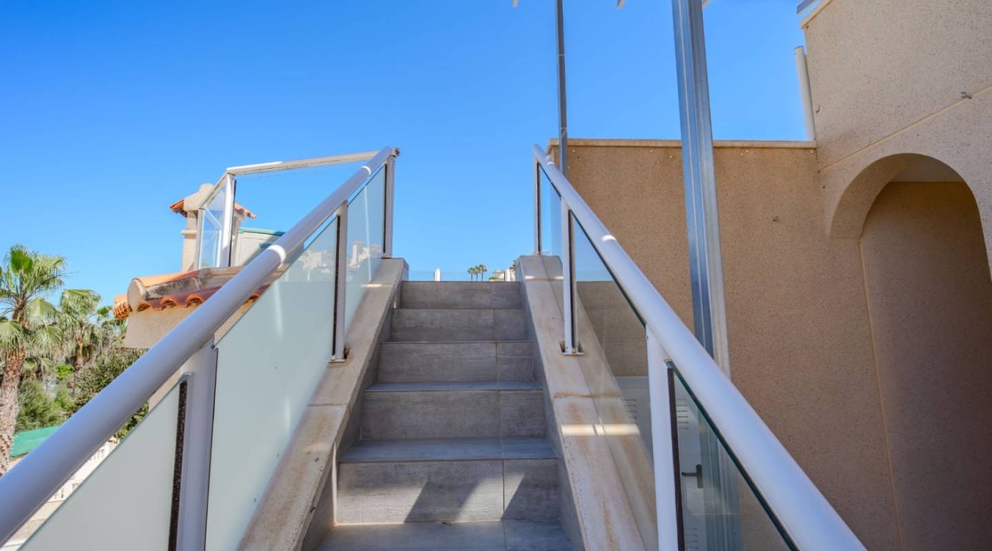 Resale - Villa  - Ciudad Quesada
