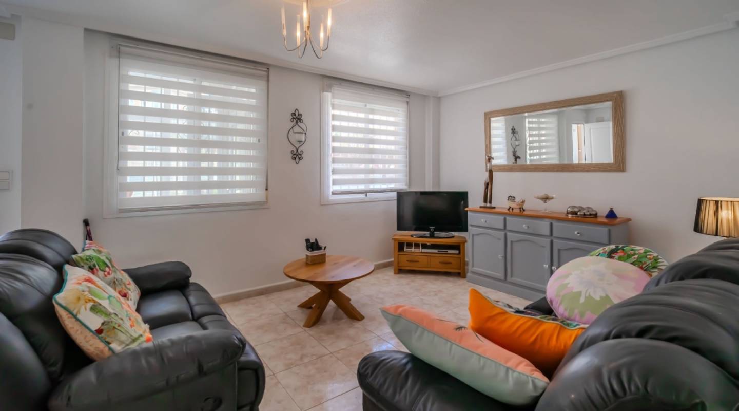 Resale - Villa  - Ciudad Quesada