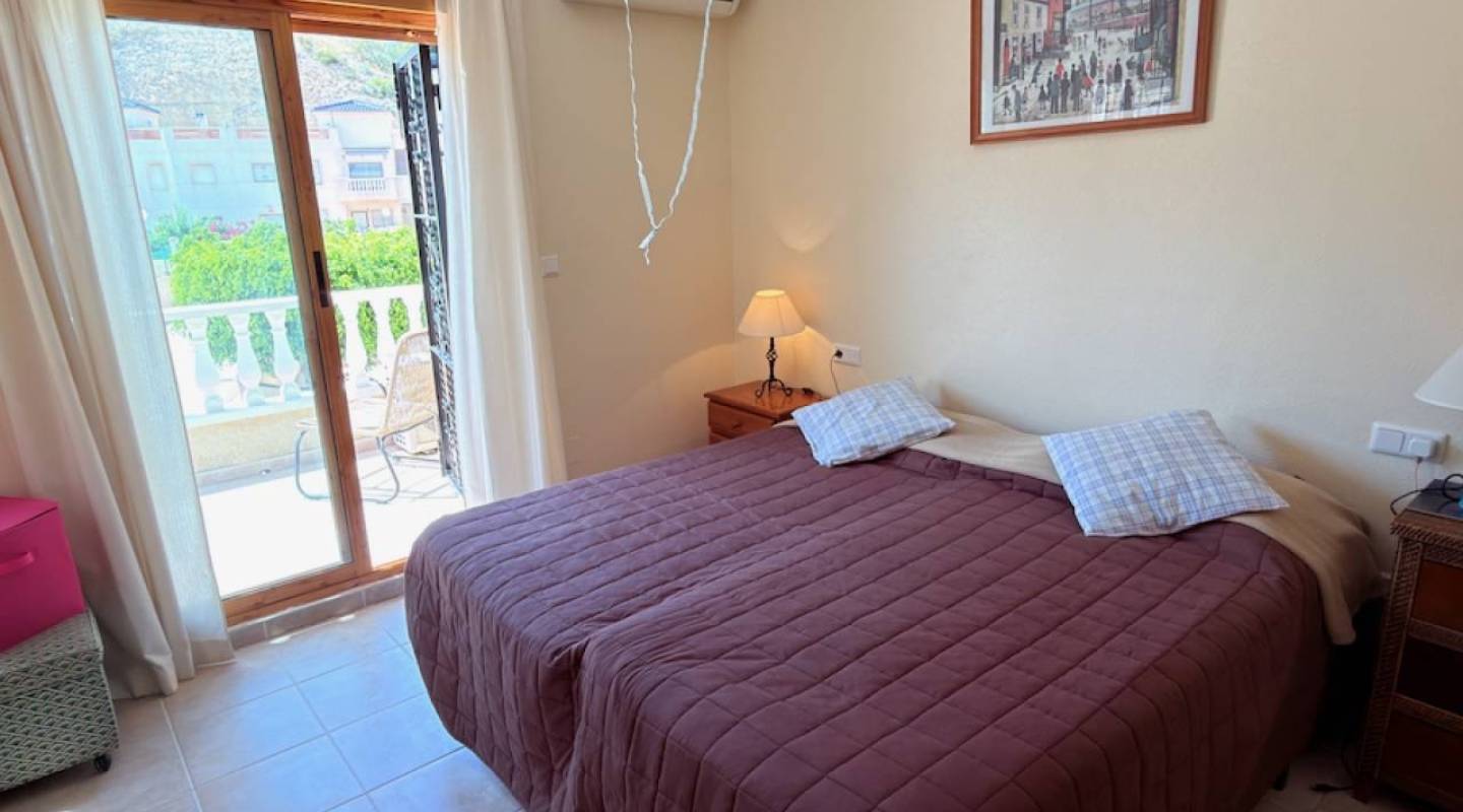 Resale - Townhouse - Ciudad Quesada