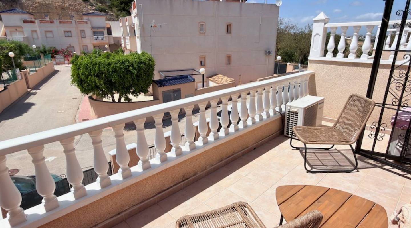 Resale - Townhouse - Ciudad Quesada